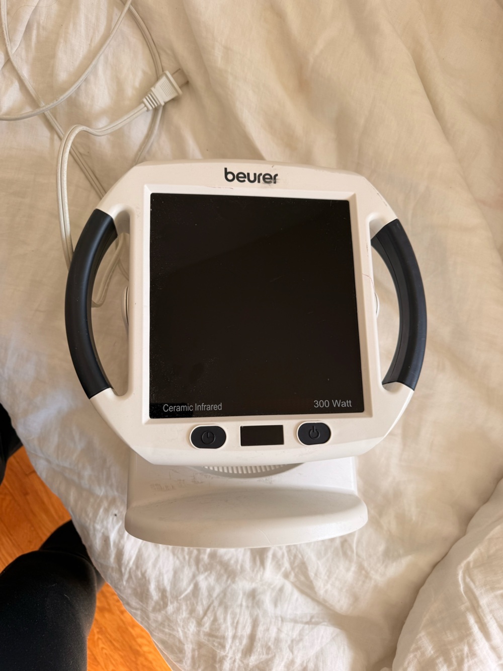 Beurer Ceramic Infrared Therapy Device - White and Black